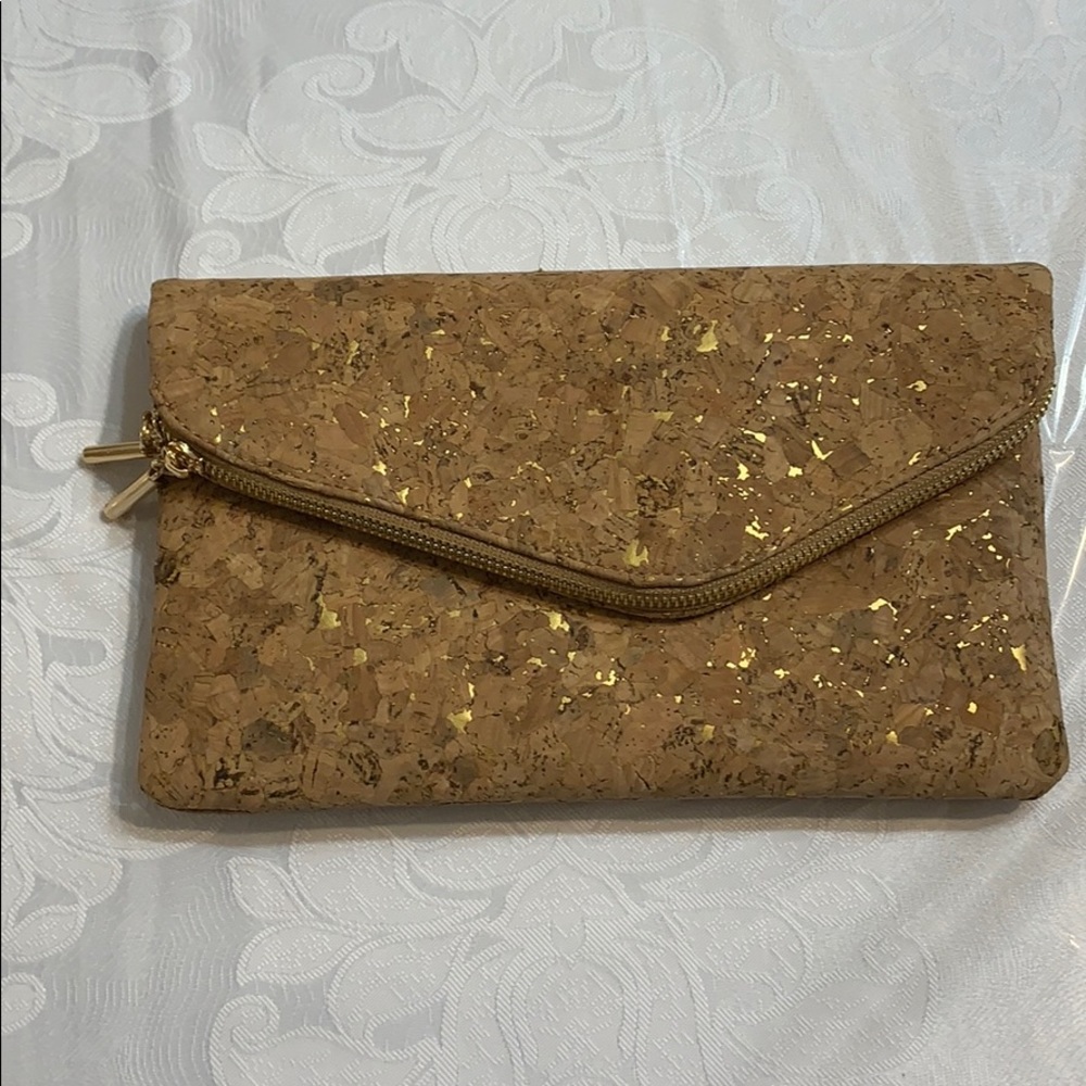 Cork-board Clutch